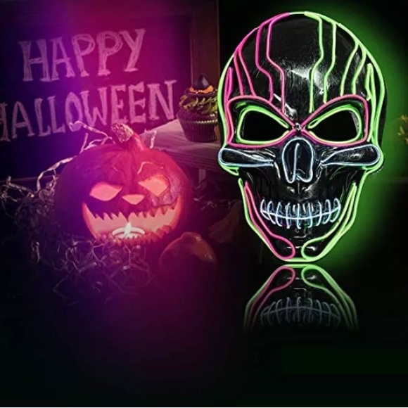 Ghostly Greetings! Fun Unisex Light Up Mask - Picture 1 of 4